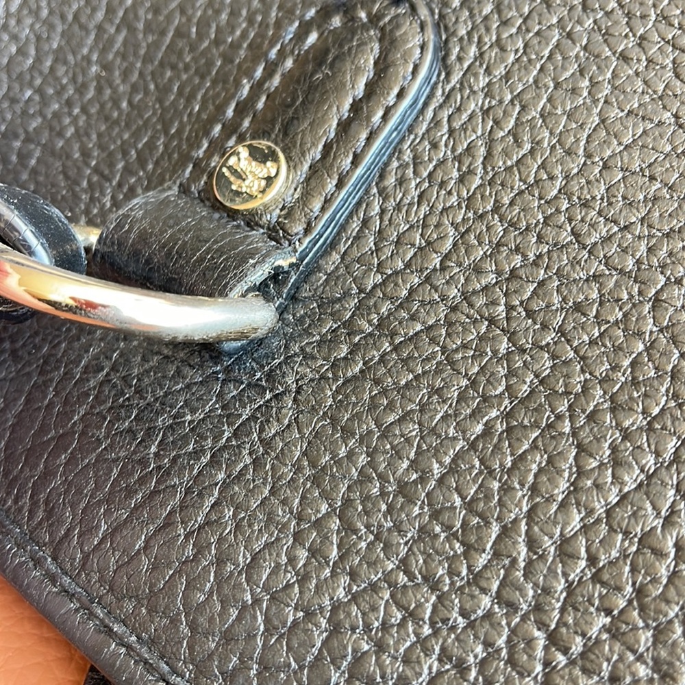 Burberry leather should bag - Picture 11 of 12